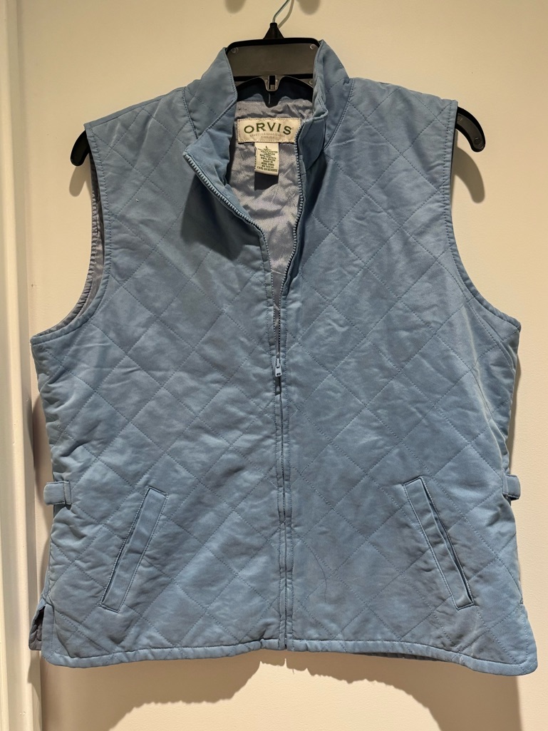 Orvis Vintage Womens Quilted Vest Blue Full Zip Buckle Side Detail Size Large